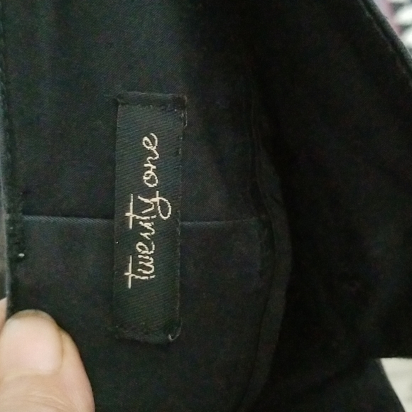Twenty one black Caprice Pants Size S - Picture 3 of 11